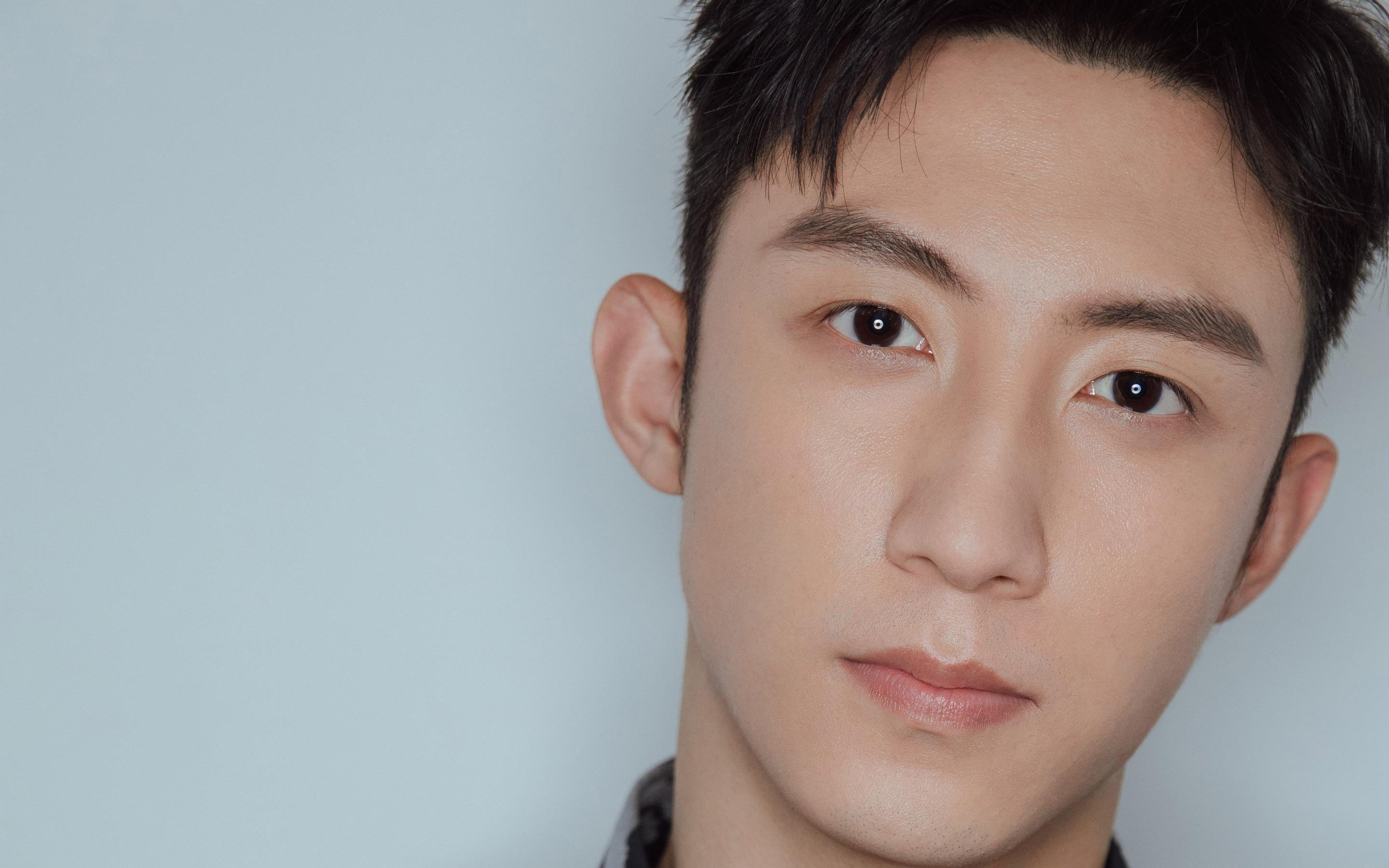 乐鱼vip-特色夜跑灯光盛典，点亮城市的运动夜空，夜光跑步