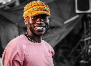 乐鱼（LEYU）体育-英超比赛中裁判语调与非语言行为对球员情绪波动的影响，用语言或行为对裁判员的判决表示异议