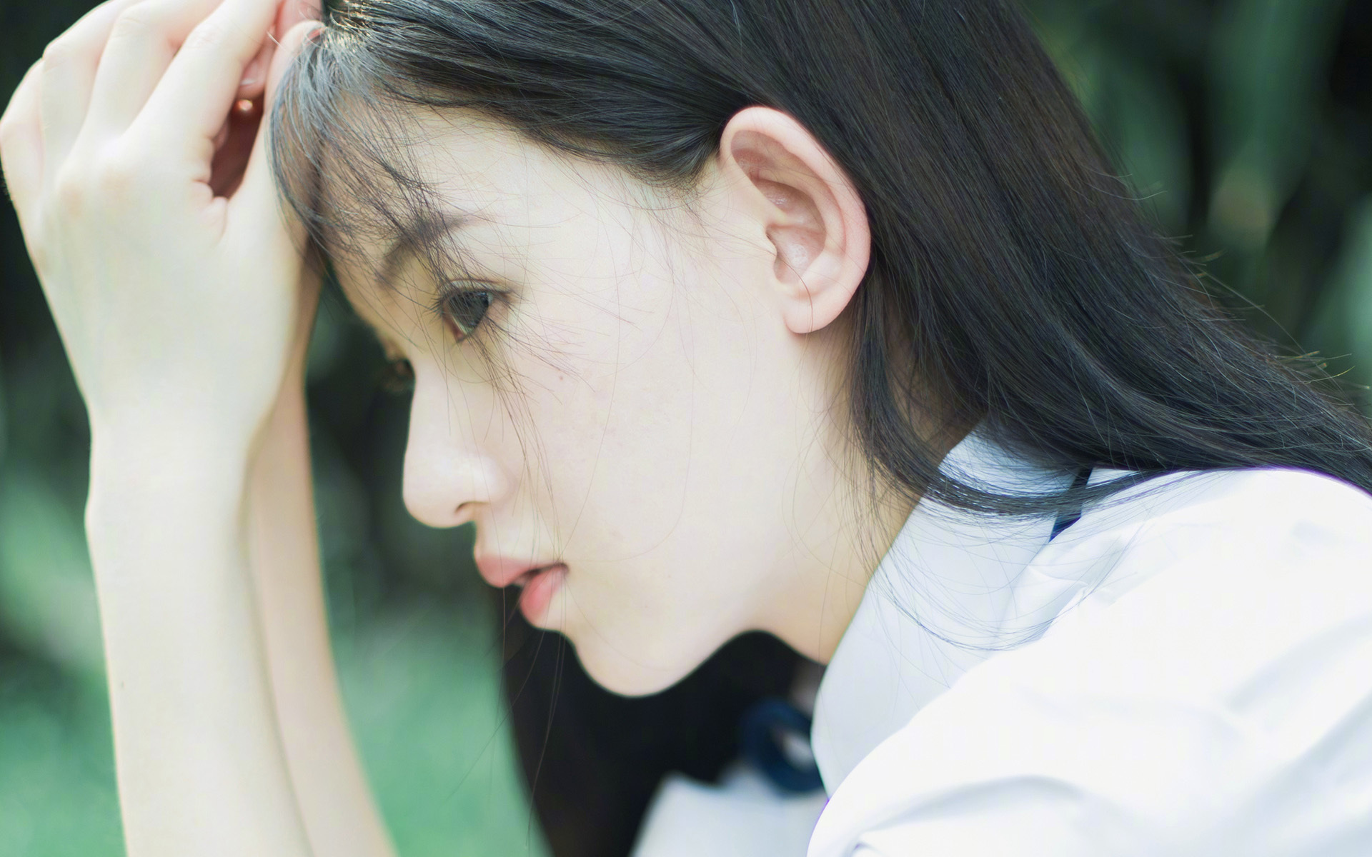 蛙泳中程希腊选手沉稳推进,蛙泳夺冠