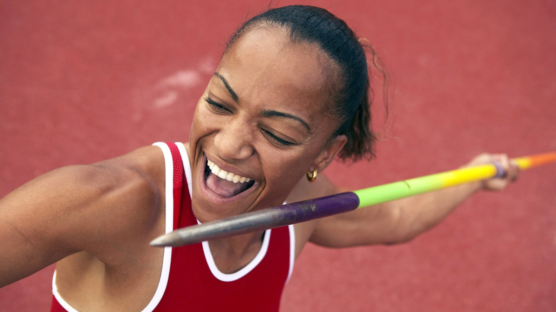 乐鱼vip-_沙滩足球趣味秀：欢乐夏日的绝佳选择_，沙滩足球的玩法