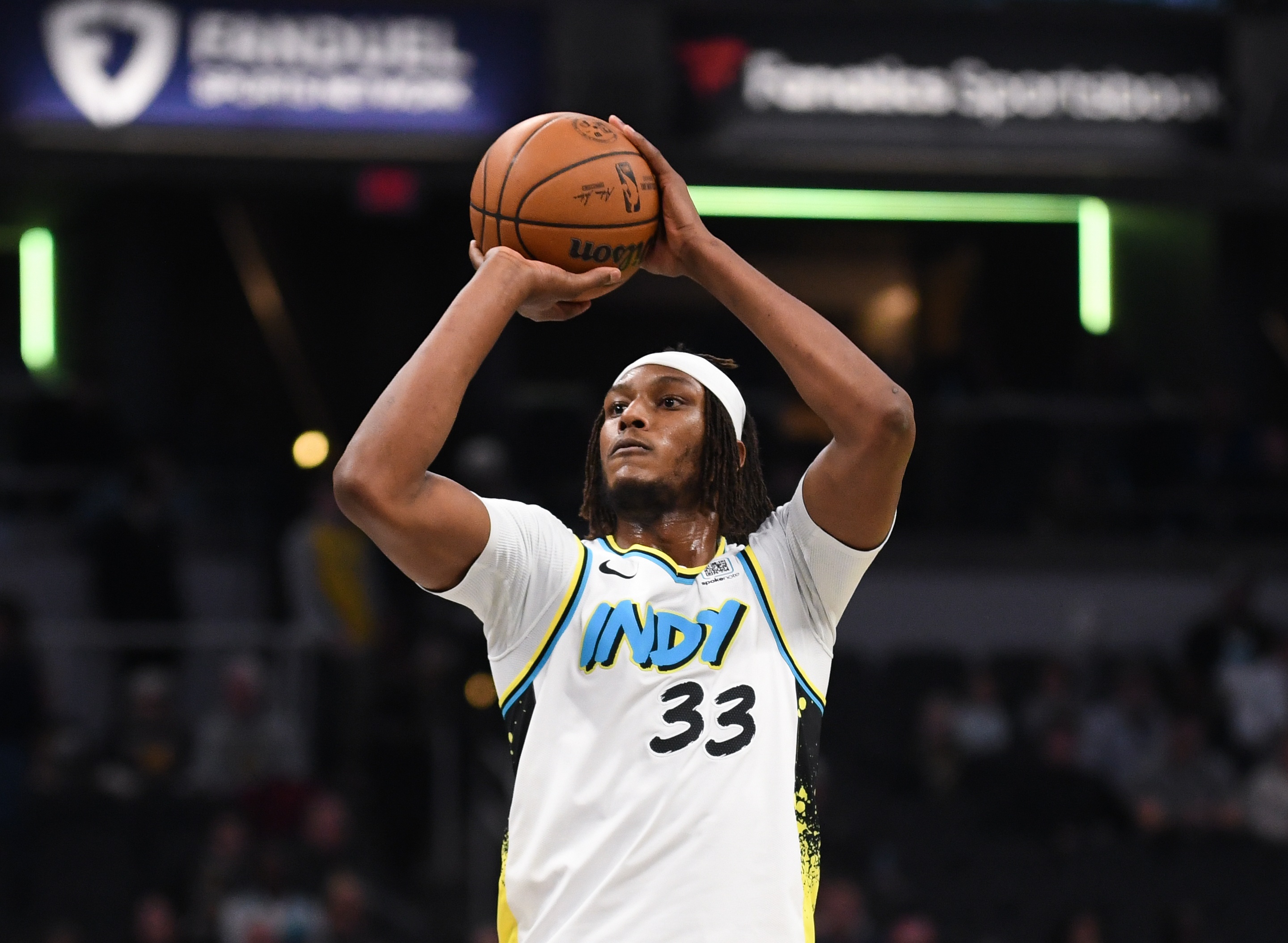 乐鱼体育：中超联赛转会市场“天价交易”，某球星身价破纪录的简单介绍