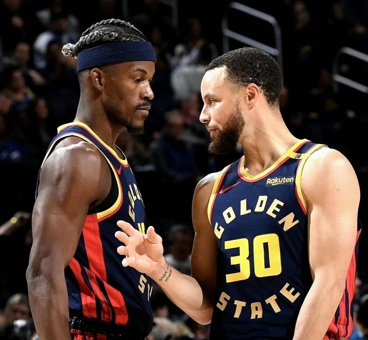 乐鱼体育：勇士队战术调整：科尔计划增加快速反击战术的简单介绍